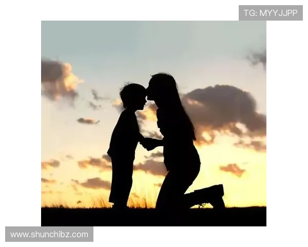 足球明星的奋斗精神与感人事迹展现了体育的力量与人性的光辉