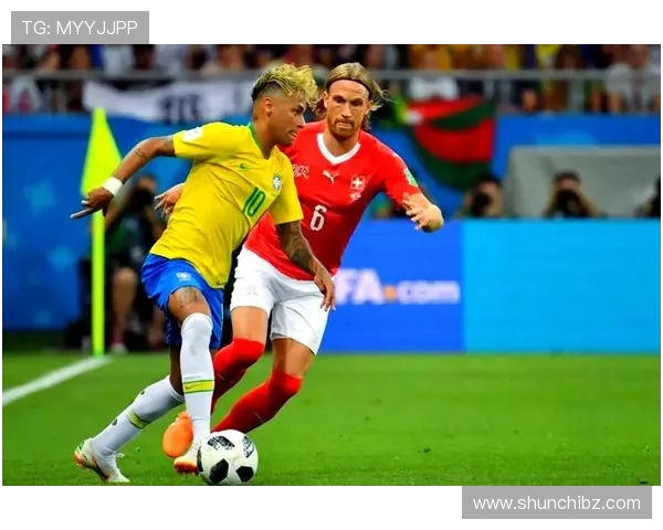 足球明星变样大揭秘多种风格与造型的精彩对比图集